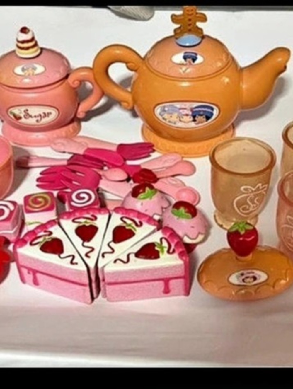 Vintage 2003 Strawberry Shortcake Interactive Tea Set Pink & Orange